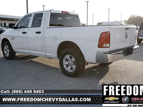 Used 2024 RAM 1500 Classic SLT AWD/4WD image 34