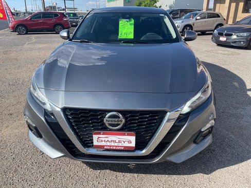 Used 2019 Nissan Altima 2.5 SV FWD image 4