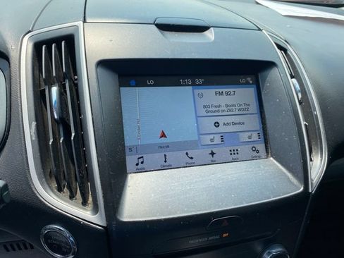 Used 2016 Ford Edge SEL w/ Canadian Touring Package FWD image 7