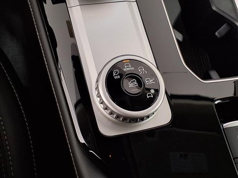 New 2026 Mitsubishi Outlander SE image 22