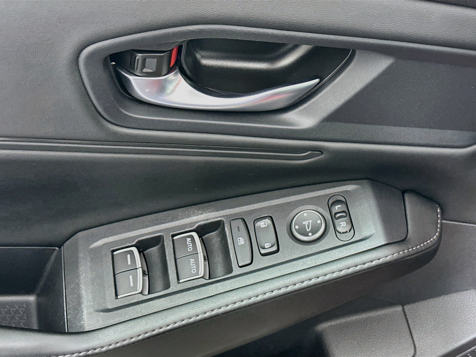 Used 2024 Honda Accord Sport image 15
