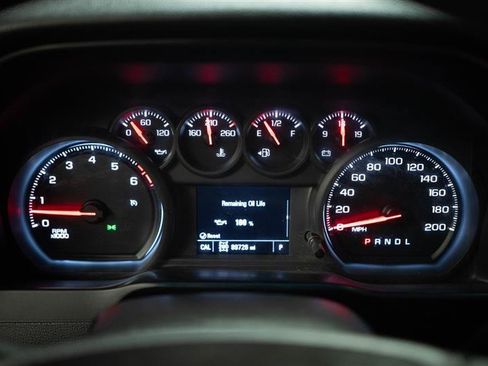 Used 2021 Chevrolet Silverado 1500 Custom Trail Boss AWD/4WD image 16