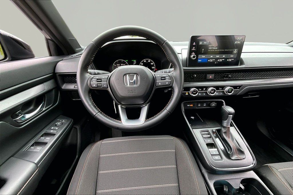 Used 2026 Honda CR-V Sport image 9