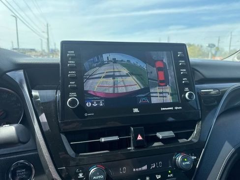 Used 2023 Toyota Camry XSE w/ Navigation Package image 21