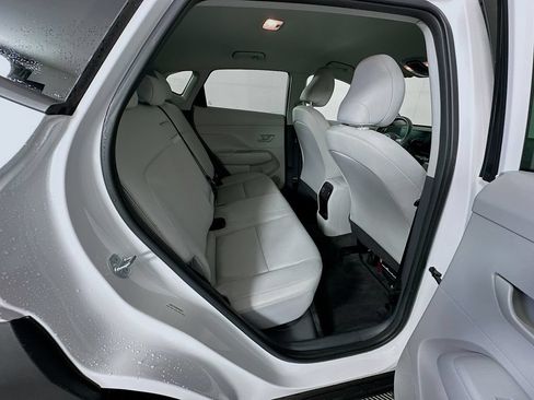 Certified 2025 Hyundai Kona SEL FWD image 26