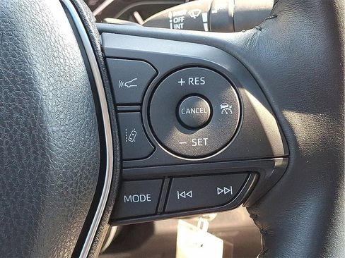 Used 2018 Toyota Camry SE w/ Protection Package (Q2) image 20