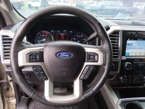 Used 2017 Ford F350 Lariat w/ Lariat Ultimate Package AWD/4WD image 34