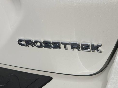 Certified 2025 Subaru Crosstrek 2.0i image 9
