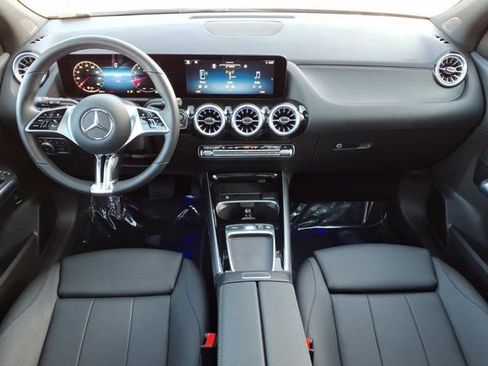 Certified 2026 Mercedes-Benz GLA 250 image 4