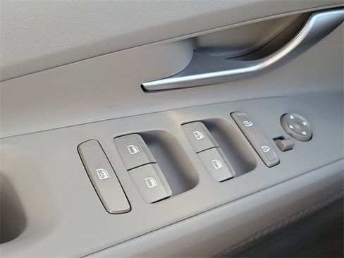 New 2026 Hyundai Elantra Sport w/ Cargo Package image 14