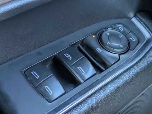 Used 2023 Chevrolet Silverado 1500 LT w/ Protection Package AWD/4WD image 23