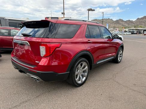 Used 2020 Ford Explorer Platinum w/ Premium Technology Package AWD/4WD image 4