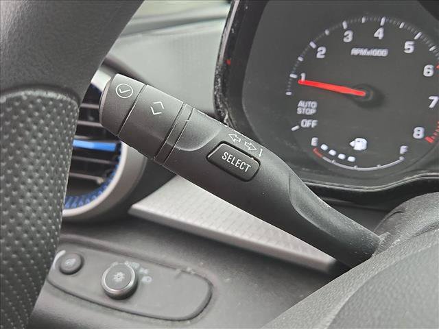 Certified 2025 Chevrolet Trax LS FWD image 16
