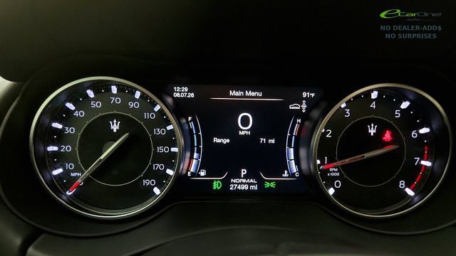 Used 2023 Maserati Levante GT AWD/4WD image 57