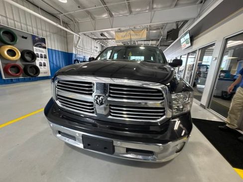 Used 2018 RAM 1500 Lone Star RWD image 2