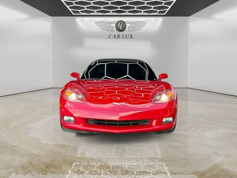 Used 2005 Chevrolet Corvette Convertible w/ Preferred Equipment Group RWD image 8