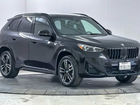 Used 2023 BMW X1 xDrive28i w/ Premium Package image 9