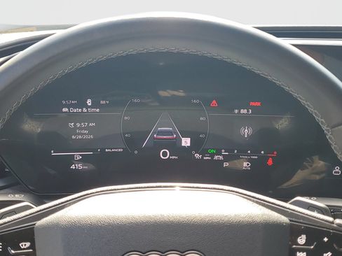 Used 2025 Audi Q5 Premium w/ Premium Plus AWD/4WD image 31
