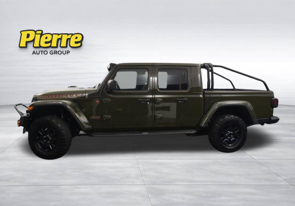 Used 2022 Jeep Gladiator Mojave w/ Trailer Tow Package AWD/4WD image 5