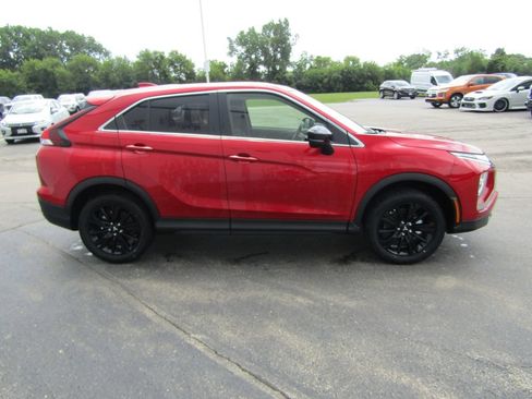 Used 2026 Mitsubishi Eclipse Cross LE AWD/4WD image 8