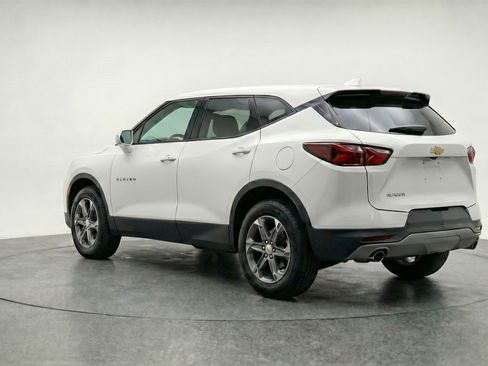 Used 2025 Chevrolet Blazer LT FWD image 6