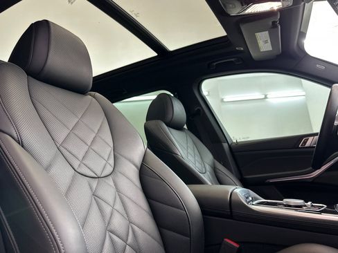 Certified 2024 BMW X5 sDrive40i w/ M Sport Package image 31