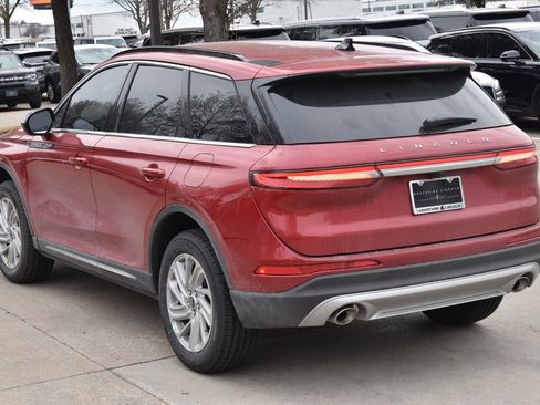 New 2026 Lincoln Corsair Premiere image 9