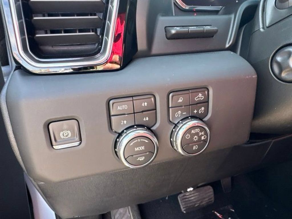 New 2026 GMC Sierra 1500 Denali AWD/4WD image 23