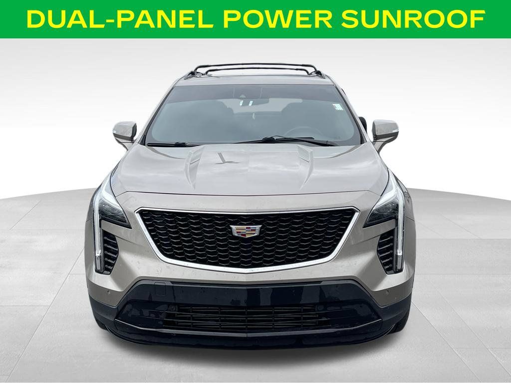 Used 2023 Cadillac XT4 Sport AWD/4WD image 3