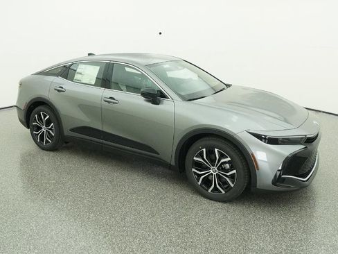 New 2026 Toyota Crown XLE image 27