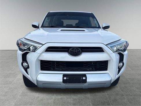 Used 2020 Toyota 4Runner Limited image 8