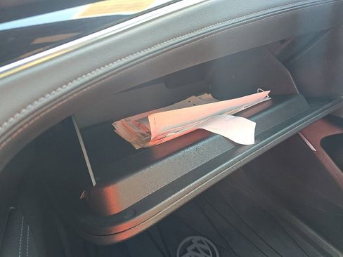 Used 2023 Buick Enclave Avenir w/ Avenir Technology Package image 36