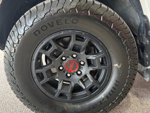 Used 2023 Toyota 4Runner 40th Anniversary SE AWD/4WD image 36