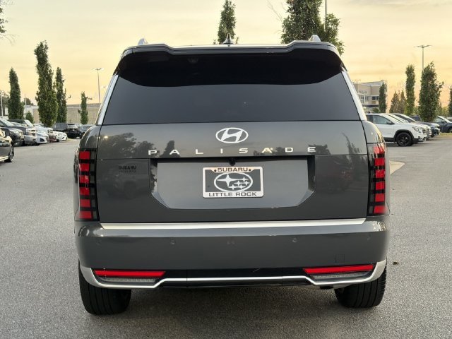 Used 2026 Hyundai Palisade Calligraphy FWD image 4