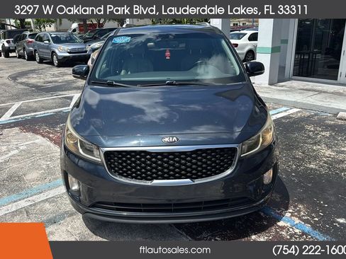 Used 2015 Kia Sedona EX FWD image 3