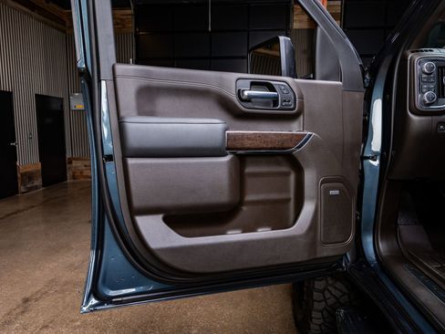 Used 2020 GMC Sierra 2500 Denali w/ Denali Ultimate Package image 36