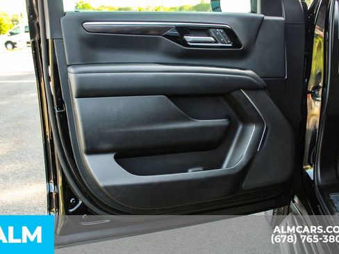 Used 2025 Chevrolet Tahoe LT AWD/4WD image 41