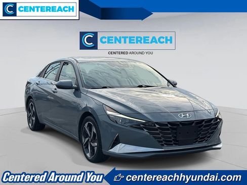 Used 2021 Hyundai Elantra Limited image 2