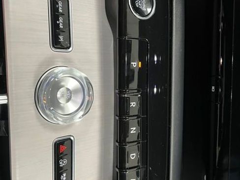 Used 2025 Lincoln Navigator L Reserve image 40