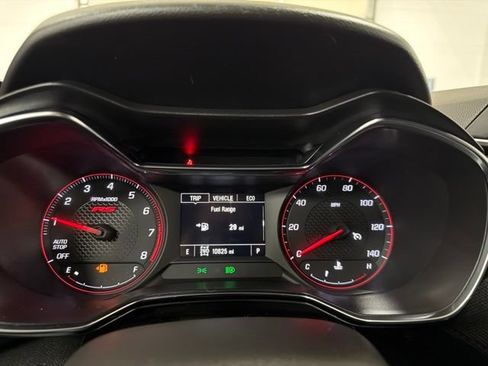 Used 2023 Chevrolet TrailBlazer RS w/ Convenience Package AWD/4WD image 16