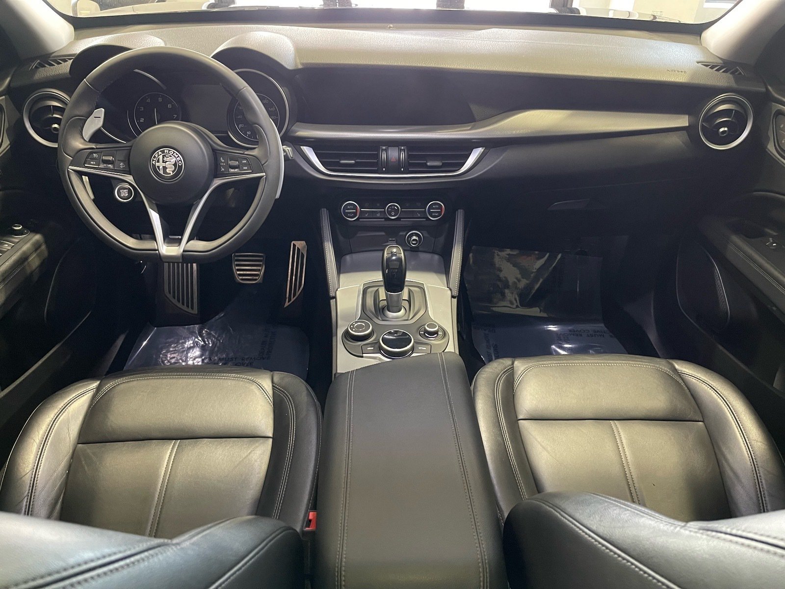 Used 2018 Alfa Romeo Stelvio Sport w/ Quick Order Package 22J Sport AWD/4WD image 30