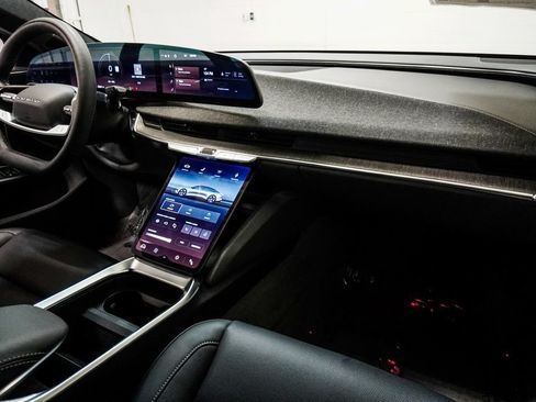 Used 2023 Lucid Air Pure AWD/4WD image 10