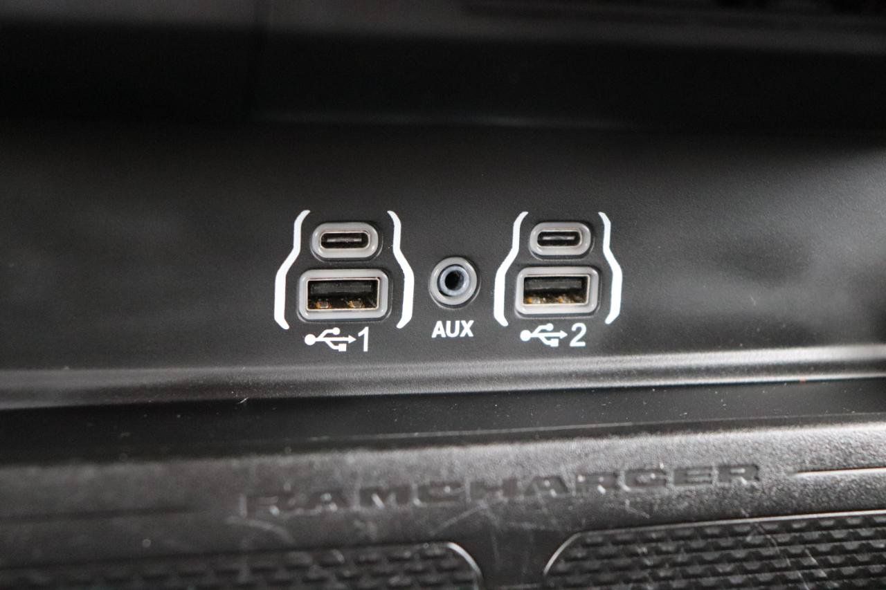 Used 2025 RAM 1500 Laramie AWD/4WD image 41