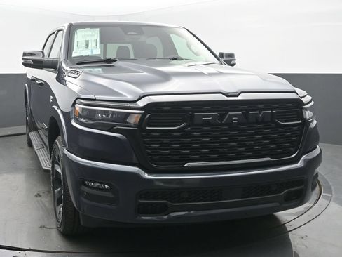 New 2026 RAM 1500 4x4 Crew Cab image 8