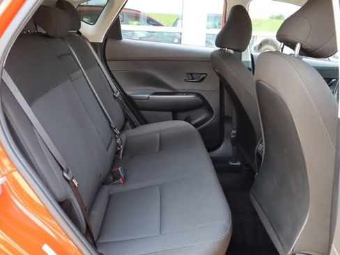Used 2025 Hyundai Kona SEL FWD image 29
