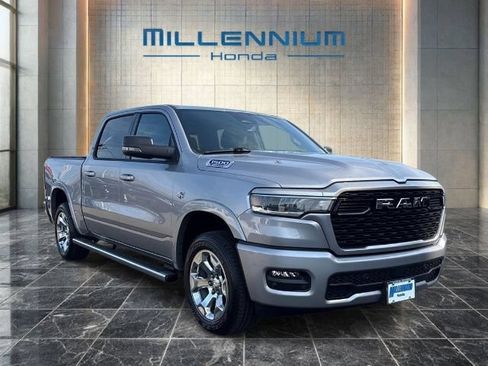 Used 2026 RAM 1500 Big Horn AWD/4WD image 7