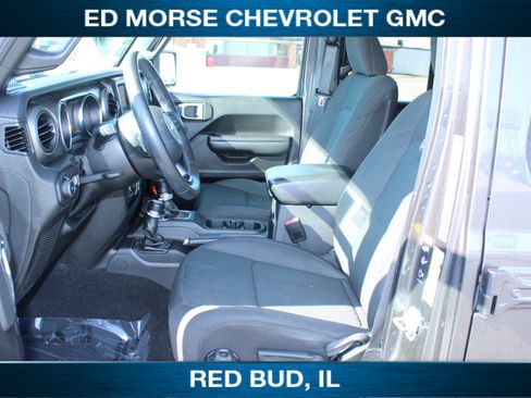 Used 2022 Jeep Wrangler Unlimited Sport AWD/4WD image 7