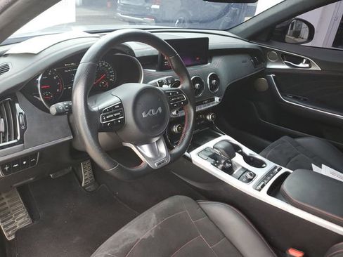 Certified 2023 Kia Stinger GT2 image 21