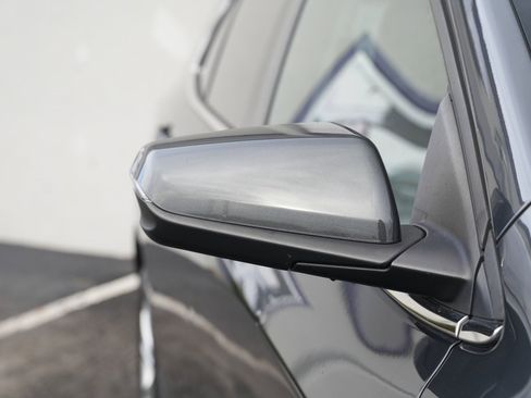 Used 2019 Chevrolet Equinox LT image 9