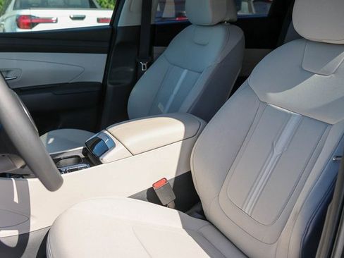 New 2026 Hyundai Tucson SEL image 9
